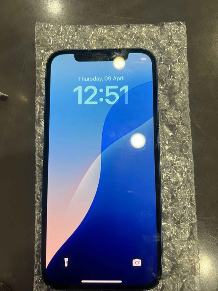 iPhone 12(Negotiable) for sale